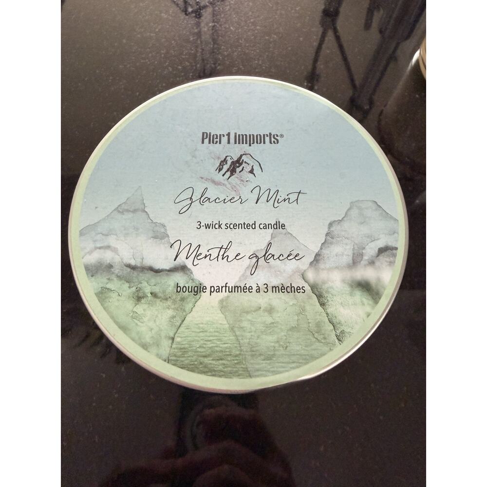 New Pier One Imports Glacier Mint Three Wick 14.5 oz Jar Candle - Rare ￼